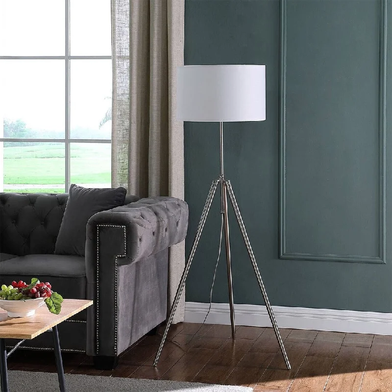Victorian Style Floor Lamp for Traditional and Elegant InteriorsVictorian Style Floor Lamp for Traditional and Elegant InteriorsModern 64" - 47 "H Mid-Century Adjustable Tripod Chrome Silver Metal Floor Lamp