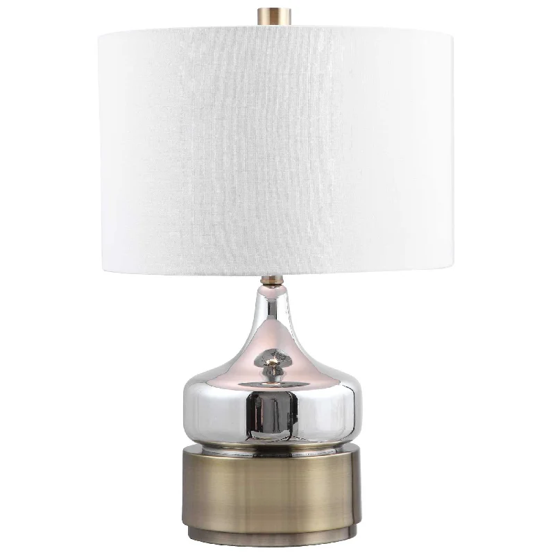 leather table lamps with a distressed texture for a rugged charmleather table lamps with a distressed texture for a rugged charmCOMO CHROME TABLE LAMP